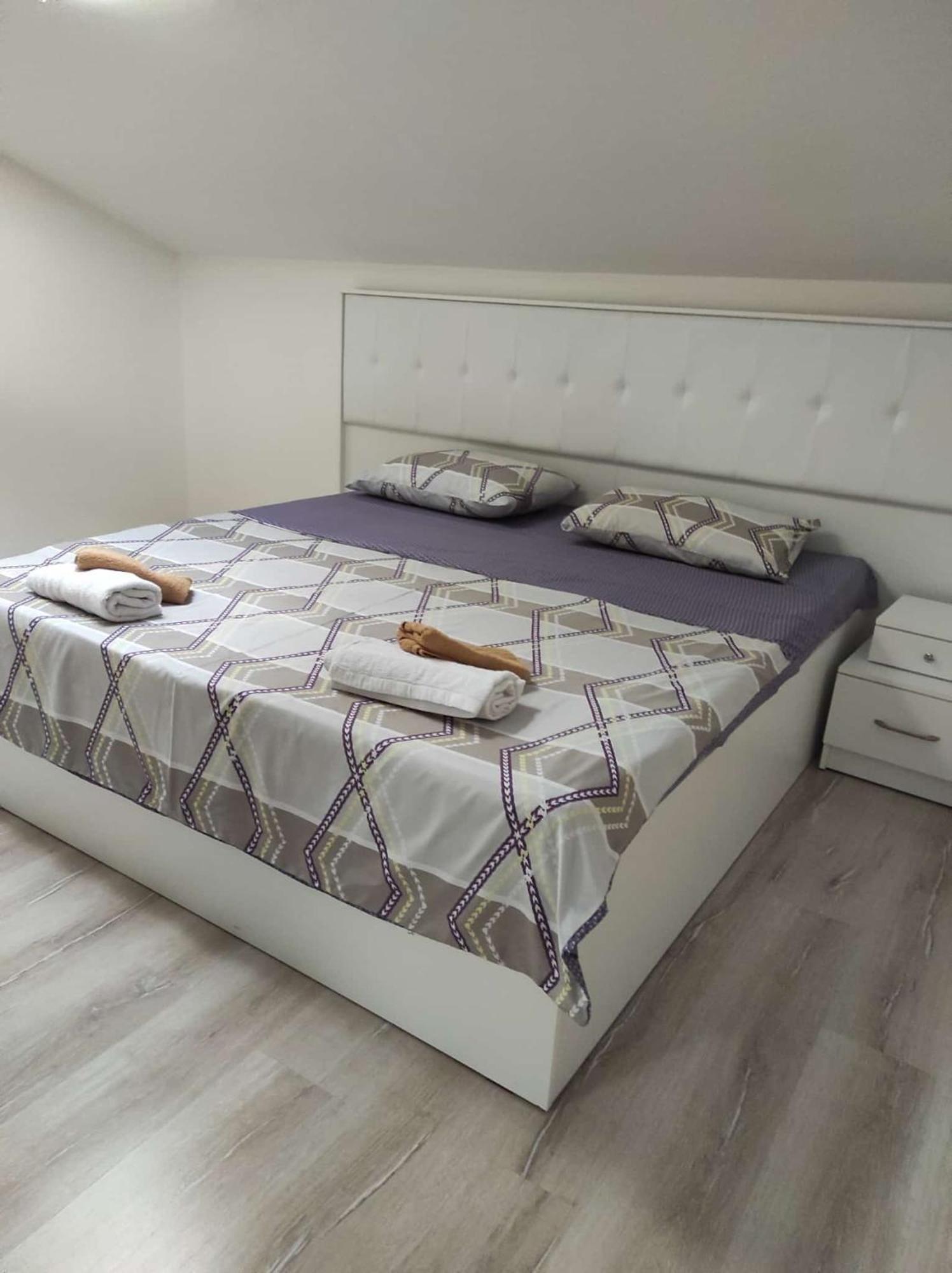 Maksim Apartments Szkopje Kültér fotó