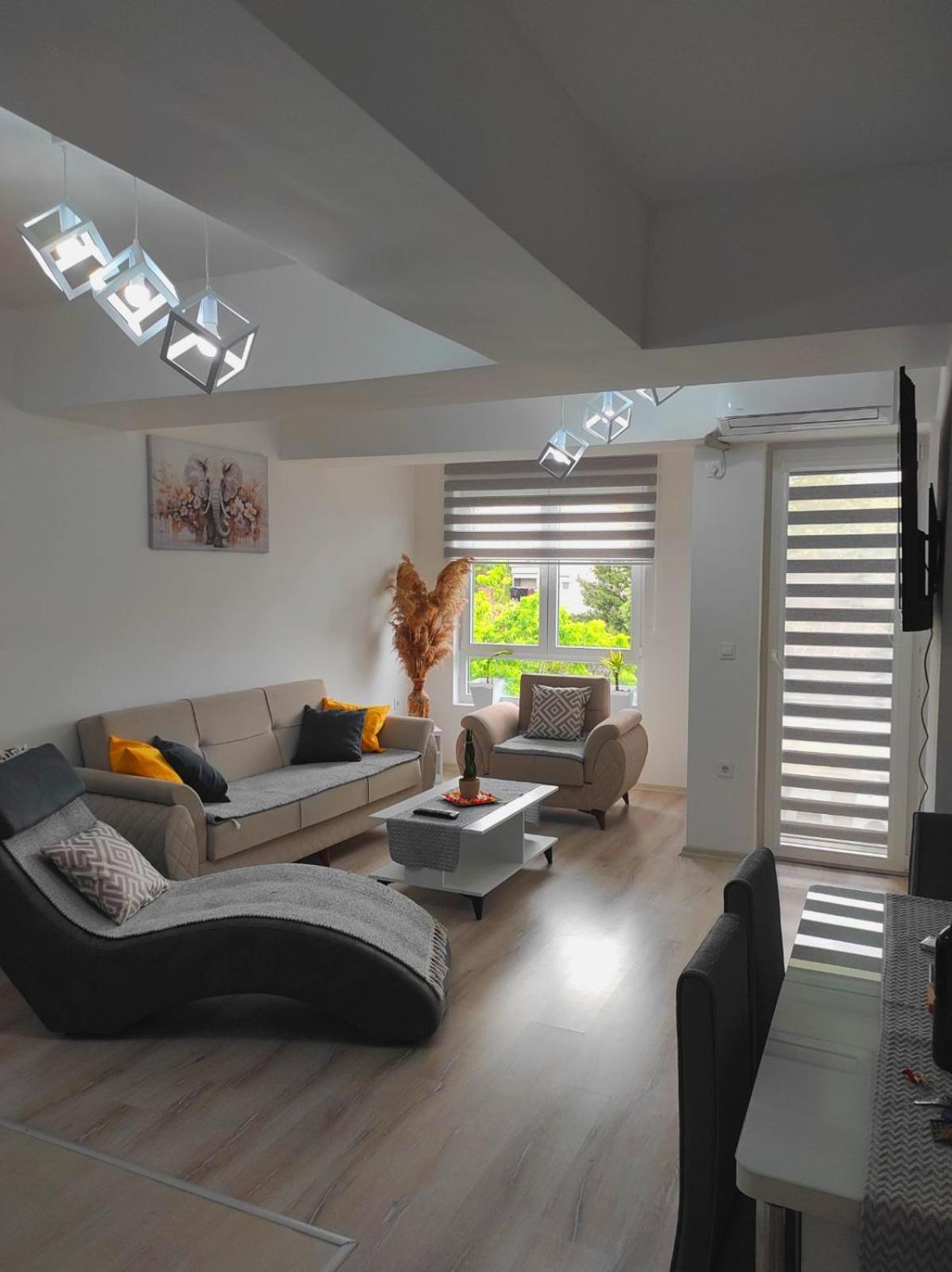 Maksim Apartments Szkopje Kültér fotó